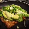 ゆかねこ。's cooksnap of when they made 厚揚げとアボカドチーズ丼.