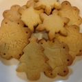 MYamaman's cooksnap of when they made バレンタイン♡型抜きクッキー.