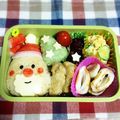 ひめポ's cooksnap of when they made クリスマスキャラ弁＊簡単サンタおにぎり.
