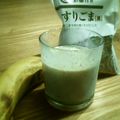 leiariel's cooksnap of when they made 朝食に♡簡単10秒♪黒ゴマバナナジュース.