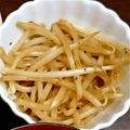 もも1002's cooksnap of when they made 節約！簡単☆もやしのバジル＆バター炒め.
