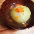 おゆう✼'s cooksnap of when they made 簡単。丸ごと玉ねぎのスープ.