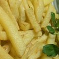 なななぁにつくろ♪'s cooksnap of when they made 調理室ヨリ〜カリカリフライドポテト♪.