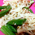 ゆうさお1114's cooksnap of when they made 簡単5分 えのきとオクラの梅肉和え.