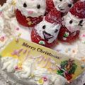 どんぐりぱん's cooksnap of when they made クリスマスケーキに♪イチゴのサンタさん.
