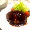 moidixmois's cooksnap of when they made ソースが絶品❤黒胡椒香るハンバーグ.