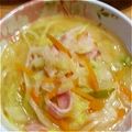 トムトム★'s cooksnap of when they made 白菜とベーコンのあっさりうどん（みそ味）.