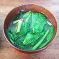 RYK1205's cooksnap of when they made 牡蠣とほうれん草の味噌汁.