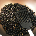 うえだｋ's cooksnap of when they made おうちで簡単〜黒豆茶〜.
