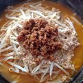 ikurish's cooksnap of when they made 濃厚胡麻が香る！大盛もやしの坦々麺。.