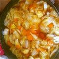 Tixitita's cooksnap of when they made 白菜と肉団子の中華鍋.