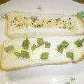 白いぐれーぷ's cooksnap of when they made ネギとマヨの美味しいトースト.