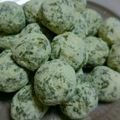 kurousa_u's cooksnap of when they made ほろほろ抹茶のスノーボウル.