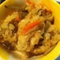 あやひまわり's cooksnap of when they made 鶏肉、ゴボウ、シメジの炊き込みご飯!.