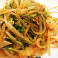 yuzupiyo's cooksnap of when they made もやしと豆苗のキムチ炒め♡.