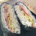もうらん's cooksnap of when they made キャベツとハムマヨチーズのおにぎらず.