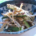 oBsession's cooksnap of when they made ごぼうときゅうりのゆかり胡麻あえ♡.