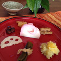 konijntjes's cooksnap of when they made おせちかまぼこの羊飾り切り.