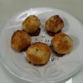 stephcn's cooksnap of when they made マッシュポテトで簡単チーズコロッケ♪.