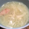 didiko's cooksnap of when they made ごちそうスープ★まるごと玉ねぎスープ.