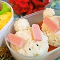 happyママ♪'s cooksnap of when they made 簡単うさぎのおにぎり　和風お正月用.