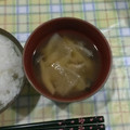 ラリー＆サラ's cooksnap of when they made 大根とシメジの味噌汁☆簡単Ver♪.
