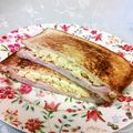 龍青空ママ's cooksnap of when they made フライパンでソーセージエッグホットサンド.