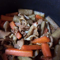 ブルーめぐ's cooksnap of when they made 簡単うまうま！豚肉とごぼうの甘辛煮.