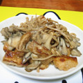 キョロンちゃん's cooksnap of when they made 油揚げときのこの味噌炒め.