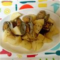 ぽよぽよちぃ's cooksnap of when they made ジャガイモ入れて〜☆アサリの酒蒸し.