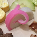 yoyosjc's cooksnap of when they made おせちかまぼこの羊飾り切り.