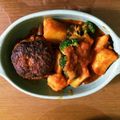 はじな's cooksnap of when they made きのこたっぷりトマト缶で煮込みハンバーグ.