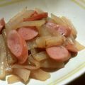 marble♪'s cooksnap of when they made 大根とウインナーの麺つゆ炒め.