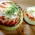 ﾕｱﾁｺ's cooksnap of when they made さば缶利用のオニオンリングハンバーグ.