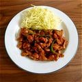 yuuuママ's cooksnap of when they made 簡単！焼肉のタレで豚こまカリッと炒め.