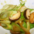 ☆ばななん☆'s cooksnap of when they made すっごく簡単！ネギと椎茸のうまうま炒め.