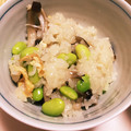 acconan17's cooksnap of when they made 和風だしで簡単＊しめじと枝豆のおこわ.