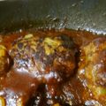 かすてら１２'s cooksnap of when they made 煮込みハンバーグ（シチューの素で簡単♪）.