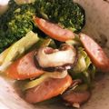 coco２'s cooksnap of when they made ソーセージとブロッコリーのさっぱり豆乳中華炒め煮.