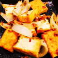 レジパン's cooksnap of when they made 簡単♪新玉ねぎと厚揚げ炒め.