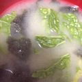 t104's cooksnap of when they made 菜の花と焼き海苔のお味噌汁.