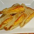 みゆwaco 's cooksnap of when they made ♡卵とチーズのまろやかホットサンド♡.