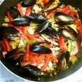 miboko's cooksnap of when they made スペインの素で本格フライパンパエリア♪.