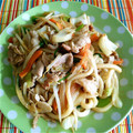 yukika37's cooksnap of when they made うちの定番！焼きうどん.