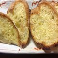 クッキングお〜ちゃん's cooksnap of when they made フランスパンで簡単♪ガーリックトースト.