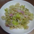 まゆみ母ちゃん's cooksnap of when they made ベーコンと一緒に★レタスチャーハン.