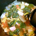 みぞごい's cooksnap of when they made ちぢみほうれん草とトマトのコンソメスープ.
