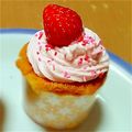 猫115's cooksnap of when they made ふんわりっ♪カップケーキ♪.
