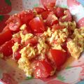 ぴかとぅー's cooksnap of when they made 簡単トマトと卵の甘炒め.