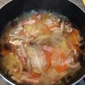 sararaママ's cooksnap of when they made 青梗菜とベーコンのコンソメスープ.